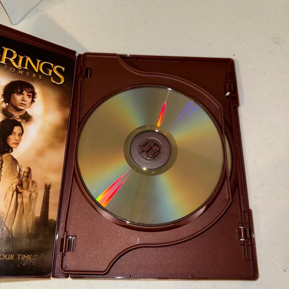 The Lord of the Rings: The Two Towers Full Screen DVD - Picture 9 of 11